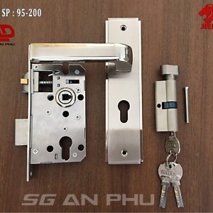 Khoá tay gạt JEELY 95B-200