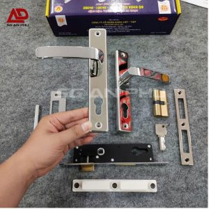 Khoá tay gạt Việt Tiệp 04380