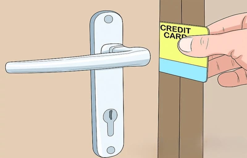 cach-mo-khoa-tay-gat-khi-mat-chia-3