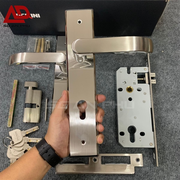 Khóa cửa nẹp nhỏ VICKINI 37915.102