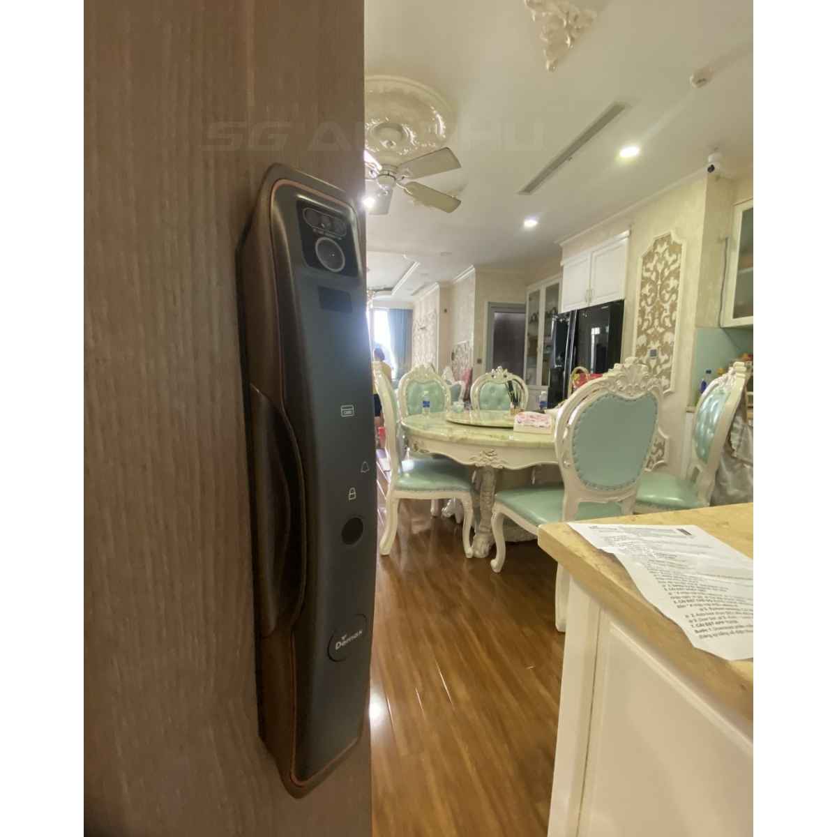 Khóa nhận diện khuôn mặt SL918 PB chính hãng
