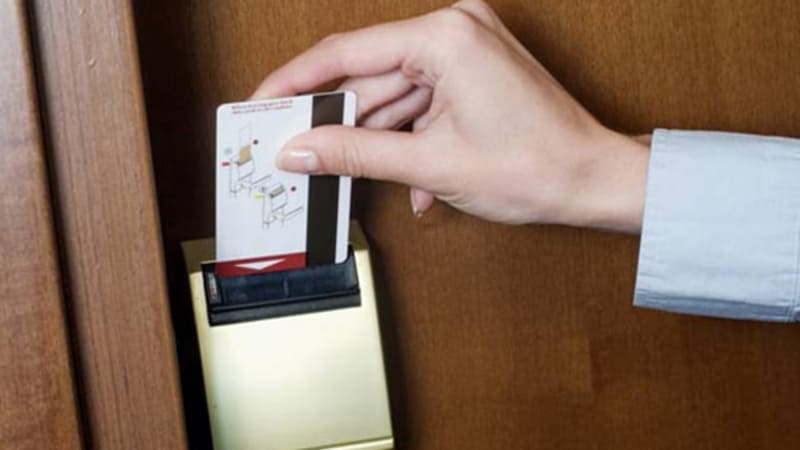Giải đáp các câu hỏi thường gặp về khóa cửa cho khách sạn