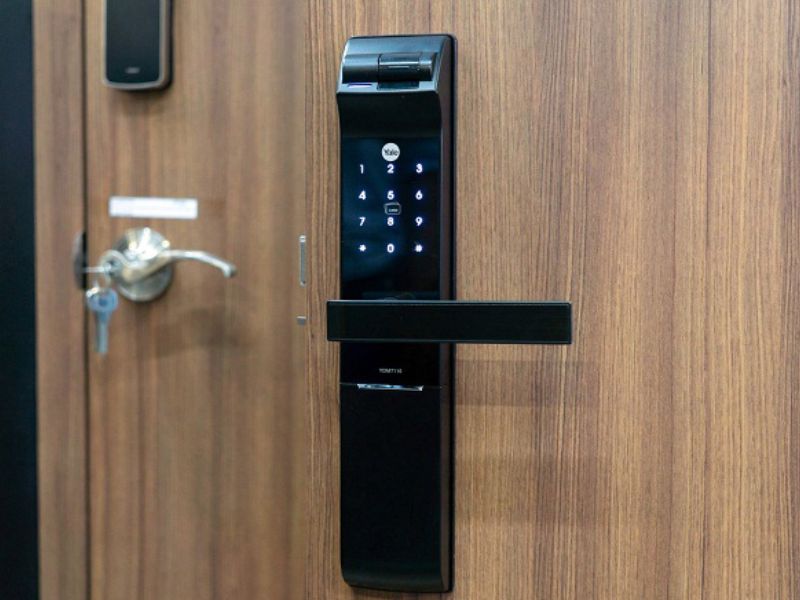 Giải đáp các câu hỏi thường gặp về khóa cửa điện tử