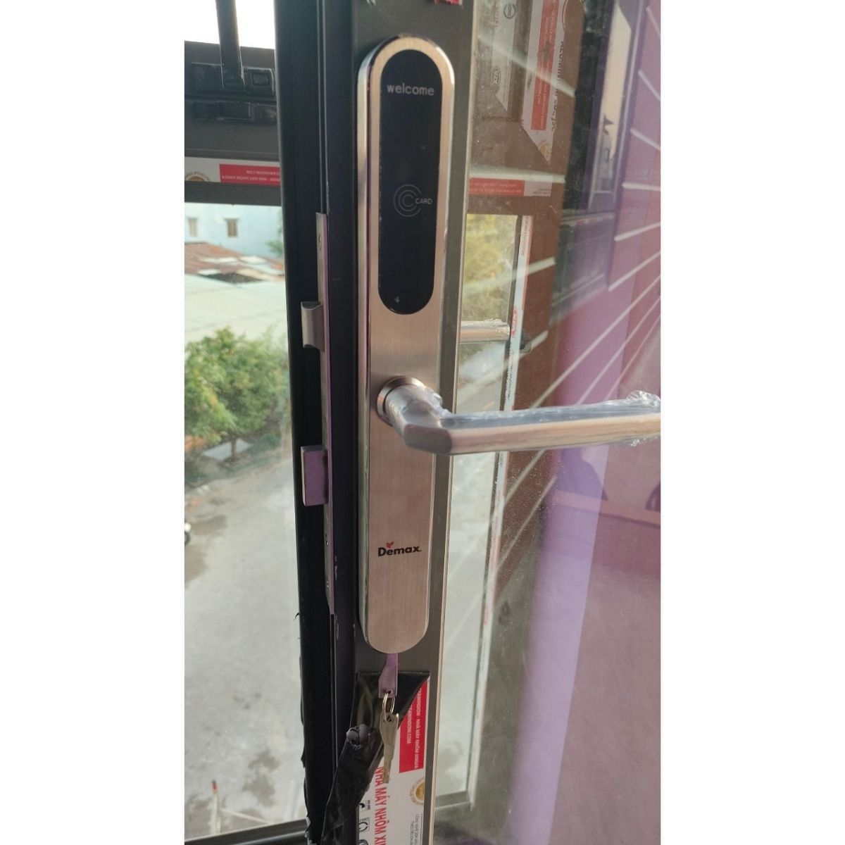 Frame (82) Khoá khách sạn Demax HSL330 SS chính hãng