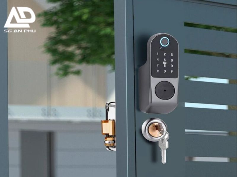 Mở khóa tiện lợi, nhanh chóng bằng nhiều phương thức